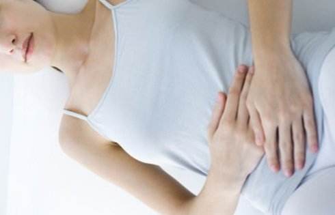女性上环后出现月经不来的症状是怎么回事?